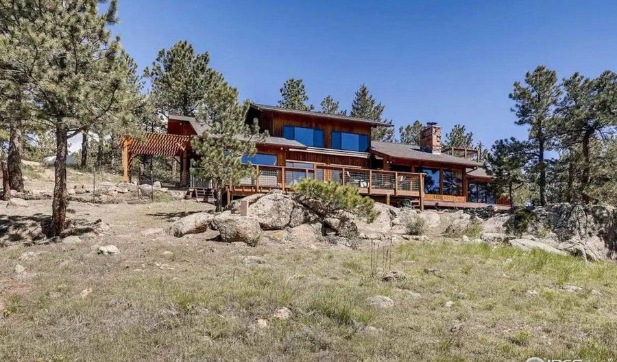 311 Sky Trail Rd, Boulder, CO 80302 - 4 Beds, 3 Bath