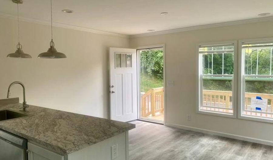 103 Stardust Dr 0205, Asheville, NC 28805 - 2 Beds, 2 Bath