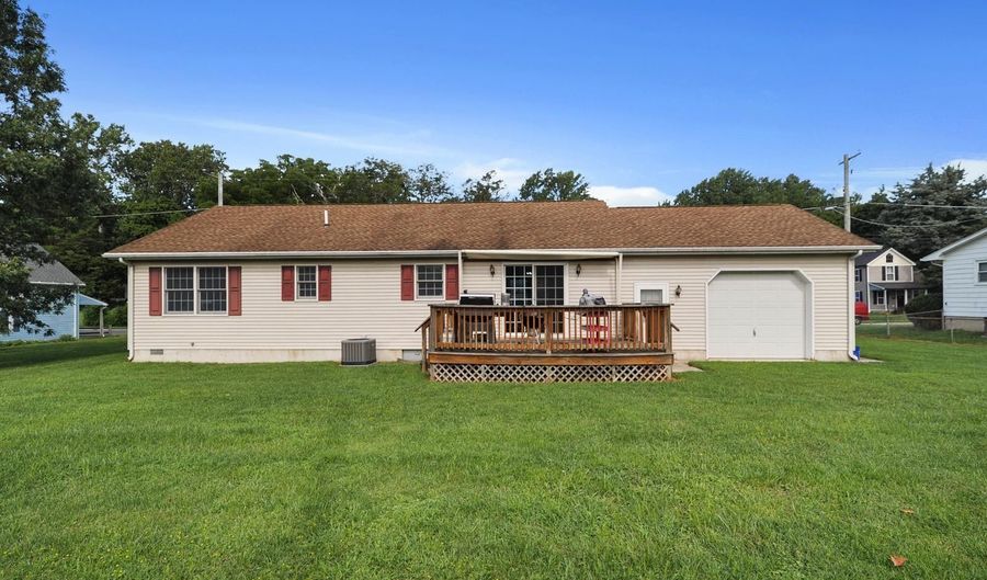 49 S MECHANIC St, Camden Wyoming, DE 19934 - 3 Beds, 2 Bath
