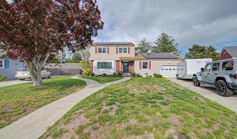 125 Meadowview Ave, Absecon, NJ 08201 - 4 Beds, 3 Bath