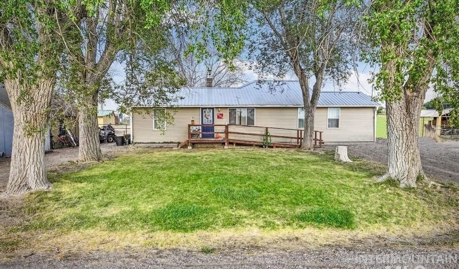 4220 N 1360 E, Buhl, ID 83316 - 4 Beds, 2 Bath