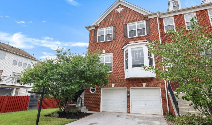 22676 SIMONET BLANC Ter, Ashburn, VA 20148 - 3 Beds, 4 Bath