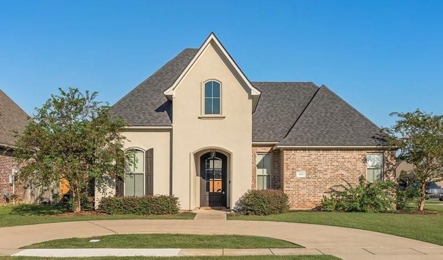 400 Halifax Cir, Benton, LA 71006 - 3 Beds, 2 Bath