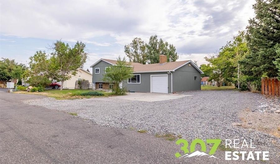 2202 Haugen St, Cody, WY 82414 - 4 Beds, 2 Bath