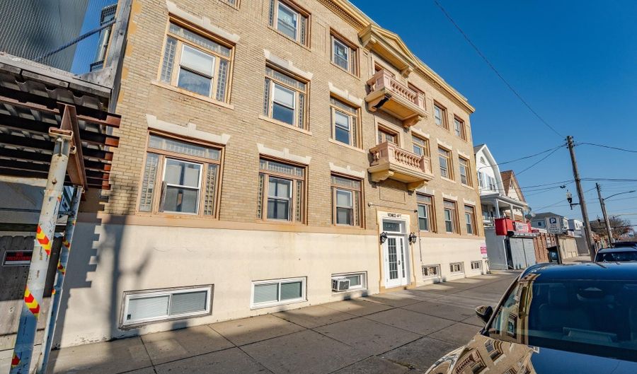 3809 Ventnor Ave, Atlantic City, NJ 08401 - 0 Beds, 11 Bath