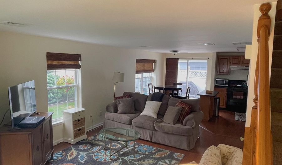 520 3rd Ave, Avon By The Sea, NJ 07717 - 2 Beds, 2 Bath