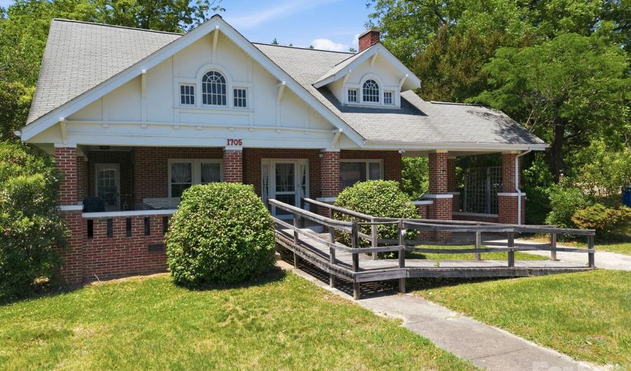 1705 US 52 Hwy N, Albemarle, NC 28001 - 0 Beds, 2 Bath
