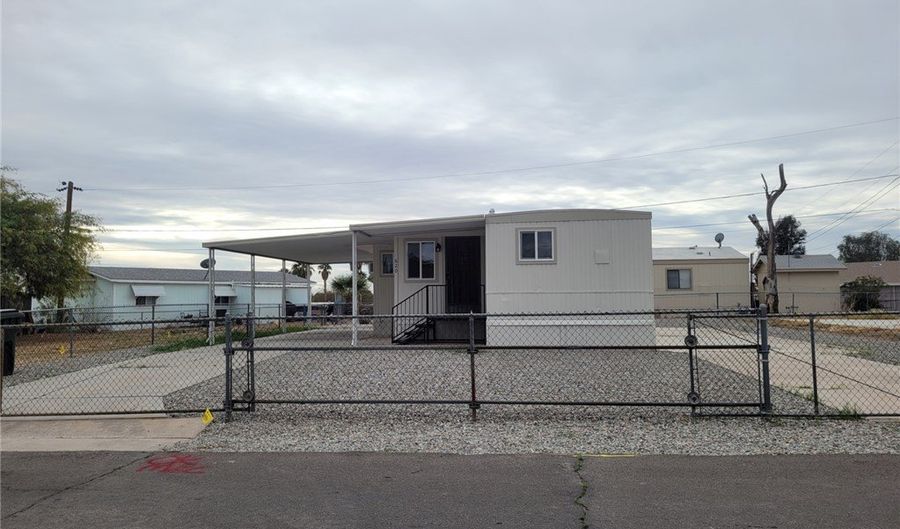 620 Silver Ln, Bullhead City, AZ 86442 - 2 Beds, 2 Bath