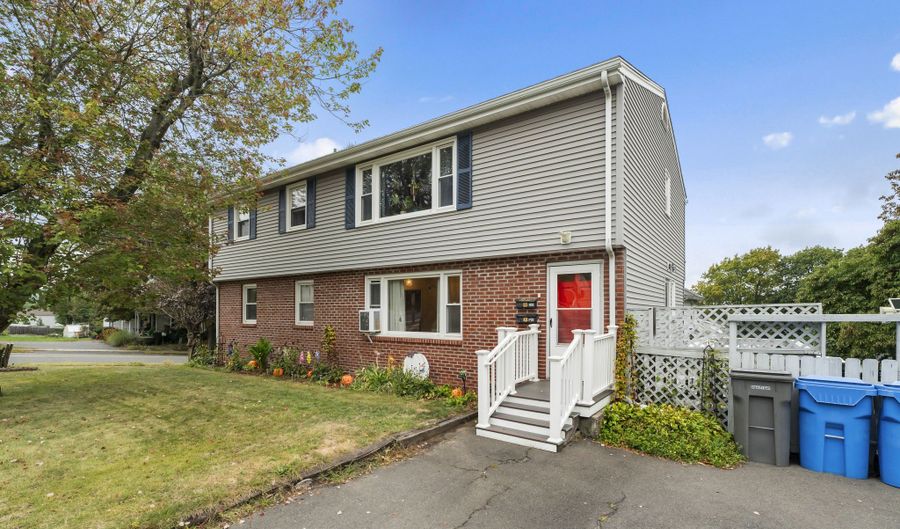 287 East Rd, Bristol, CT 06010 - 3 Beds, 1 Bath