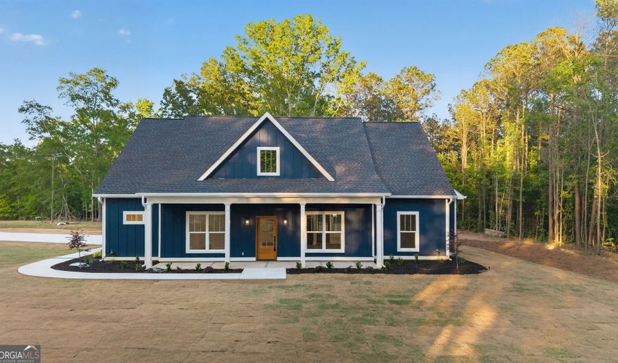 166 Midway Rd, Barnesville, GA 30204 - 4 Beds, 3 Bath