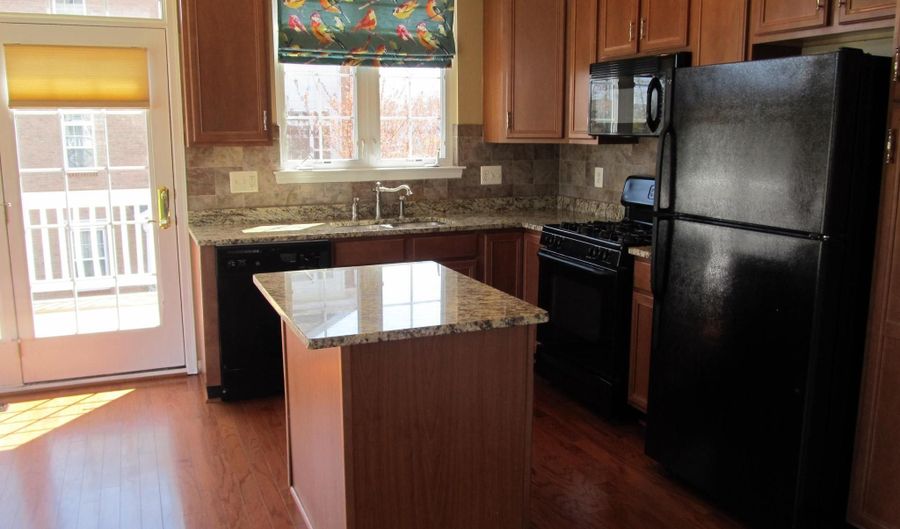20460 GREYMONT Ter, Ashburn, VA 20147 - 2 Beds, 3 Bath