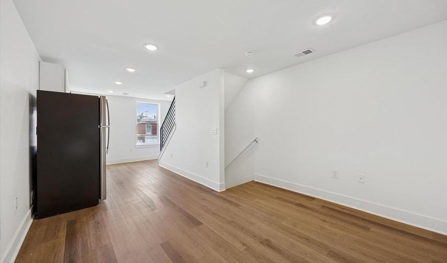 2142 E LETTERLY St UNIT B, Philadelphia, PA 19125 - 2 Beds, 2 Bath