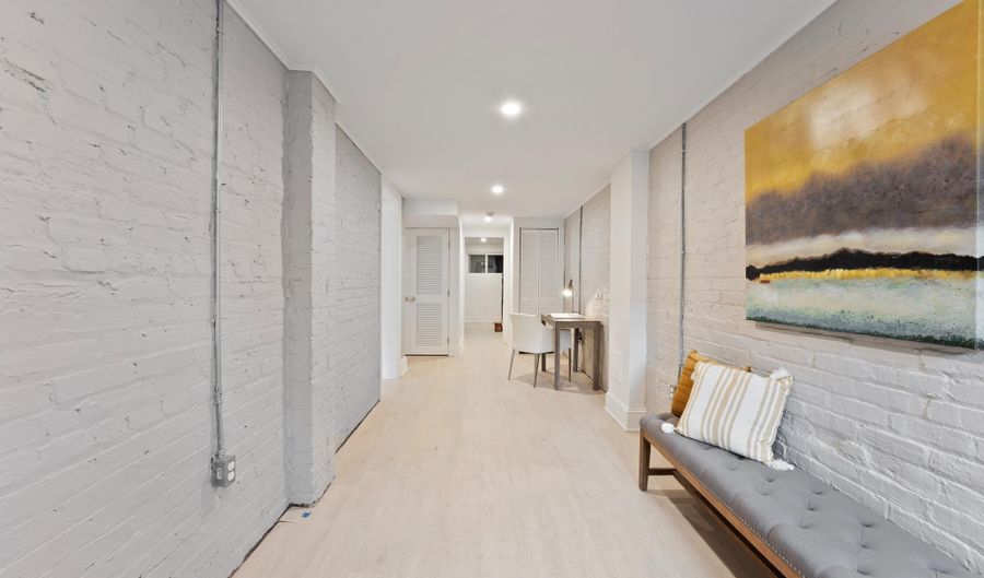 1317 RITTENHOUSE St NW, Washington, DC 20011 - 4 Beds, 3 Bath