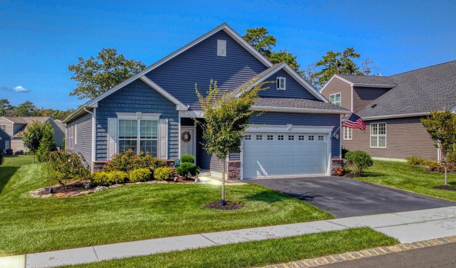 112 Edenton Dr, Barnegat, NJ 08005 - 3 Beds, 2 Bath