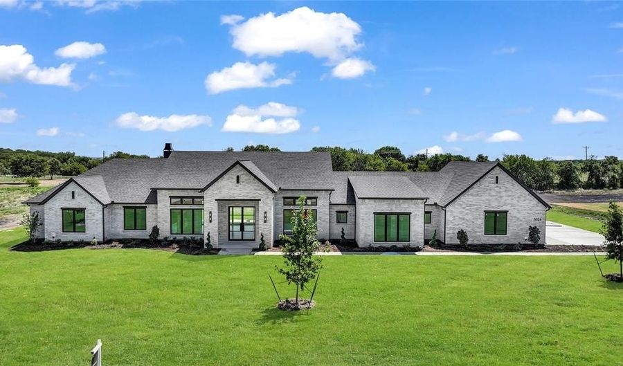 5024 Frost Crk, Aledo, TX 76008 - 4 Beds, 4 Bath