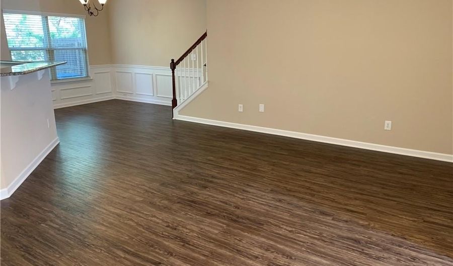 549 Oakside Pl, Acworth, GA 30102 - 3 Beds, 3 Bath