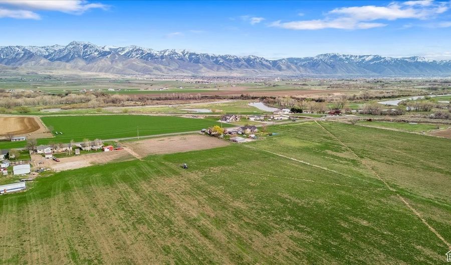 7405 N 2400 W, Amalga, UT 84335 - 0 Beds, 0 Bath