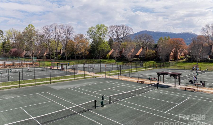 201 Racquet Club Rd 27, Asheville, NC 28803 - 2 Beds, 2 Bath