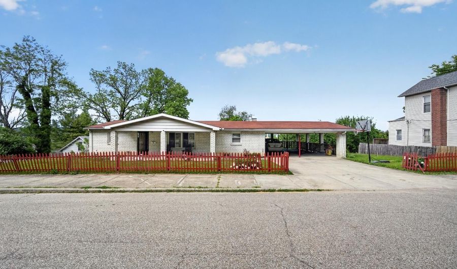 410 5th St, Aurora, IN 47001 - 3 Beds, 3 Bath