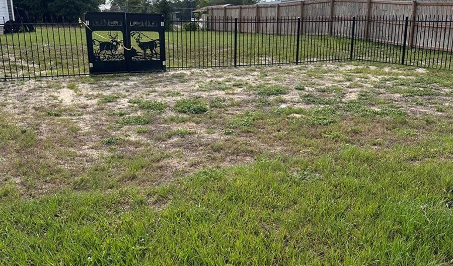 1925 N Roberts Trl, Bell, FL 32619 - 3 Beds, 2 Bath