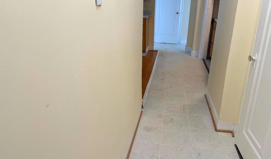 37 S Iowa Ave 4E, Atlantic City, NJ 08401 - 2 Beds, 1 Bath