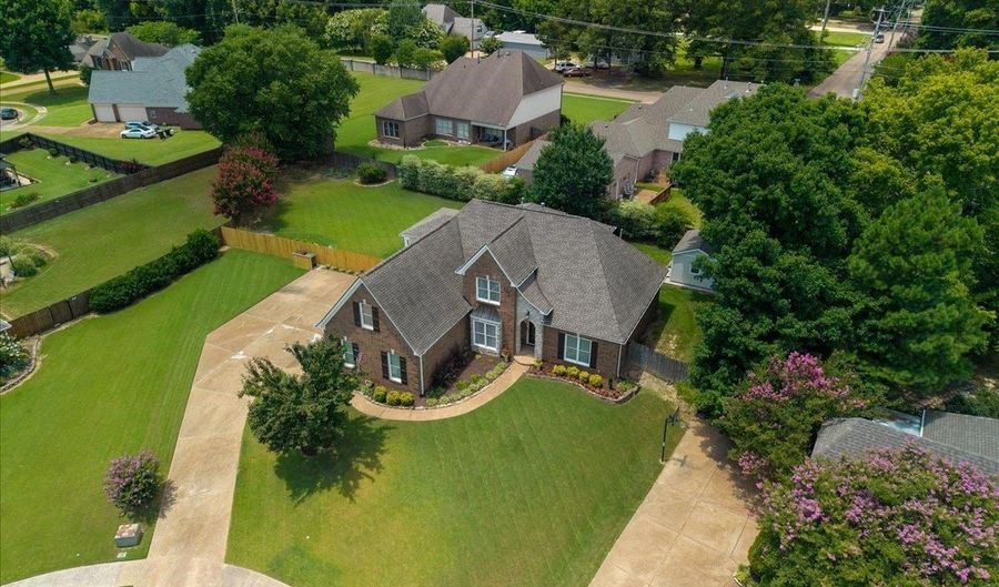 4497 GRANITE Cv, Bartlett, TN 38002 - 6 Beds, 4 Bath