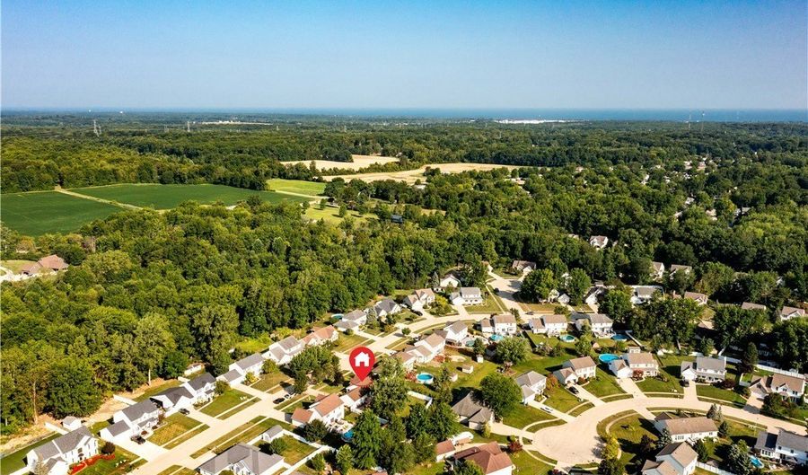 1050 Coopers Run, Amherst, OH 44001 - 3 Beds, 3 Bath