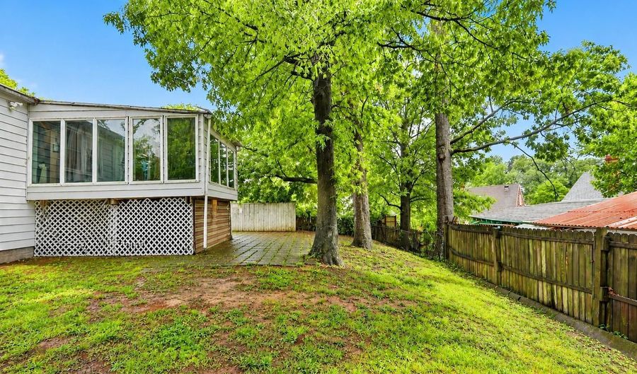 5502 VOLTA Ave, Bladensburg, MD 20710 - 2 Beds, 2 Bath