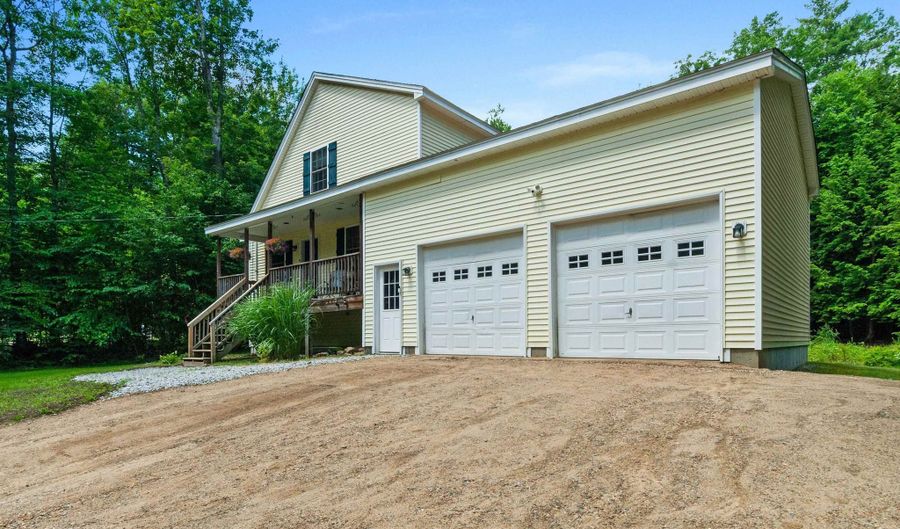 633 Beauty Hill Rd, Barnstead, NH 03218 - 3 Beds, 2 Bath