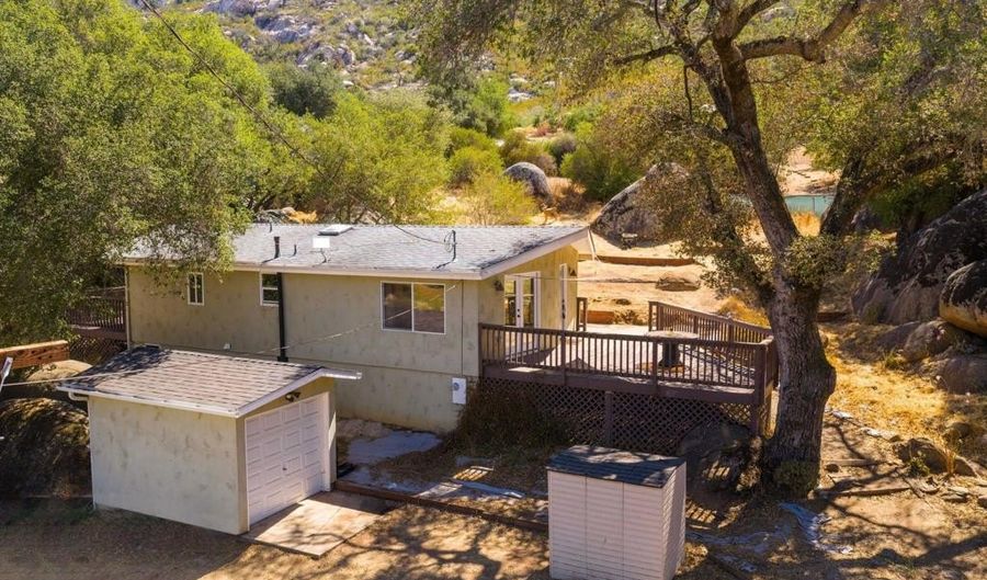 4722 PARK Ln, Alpine, CA 91901 - 2 Beds, 1 Bath