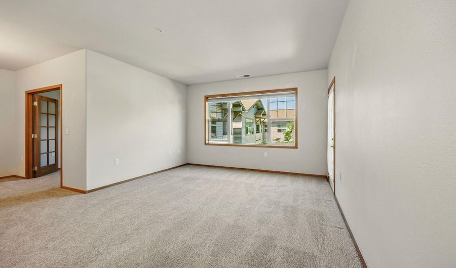 983 Golden Aspen Pl, Ashland, OR 97520 - 1 Beds, 2 Bath