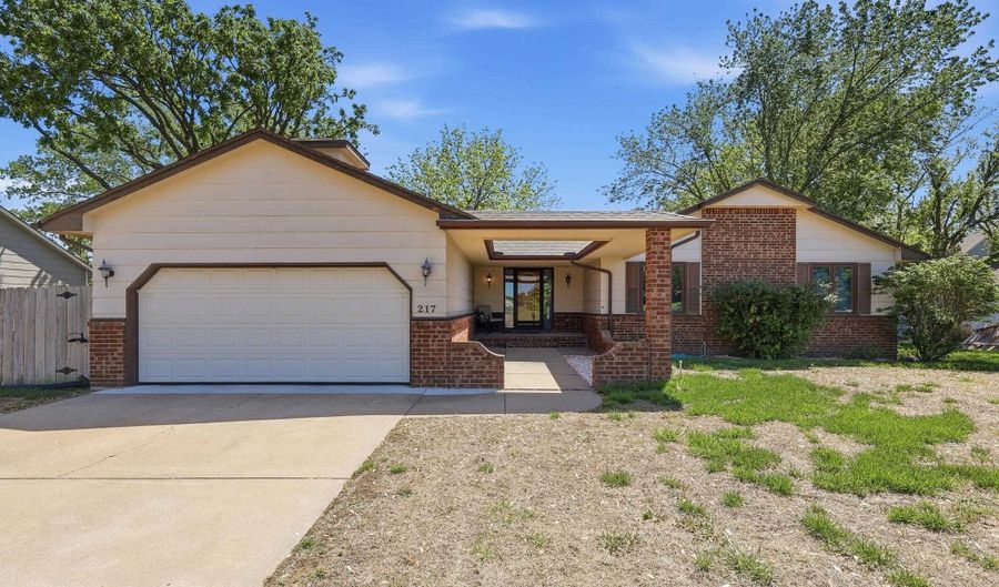 217 W Douglas Ave, Andover, KS 67002 - 3 Beds, 3 Bath