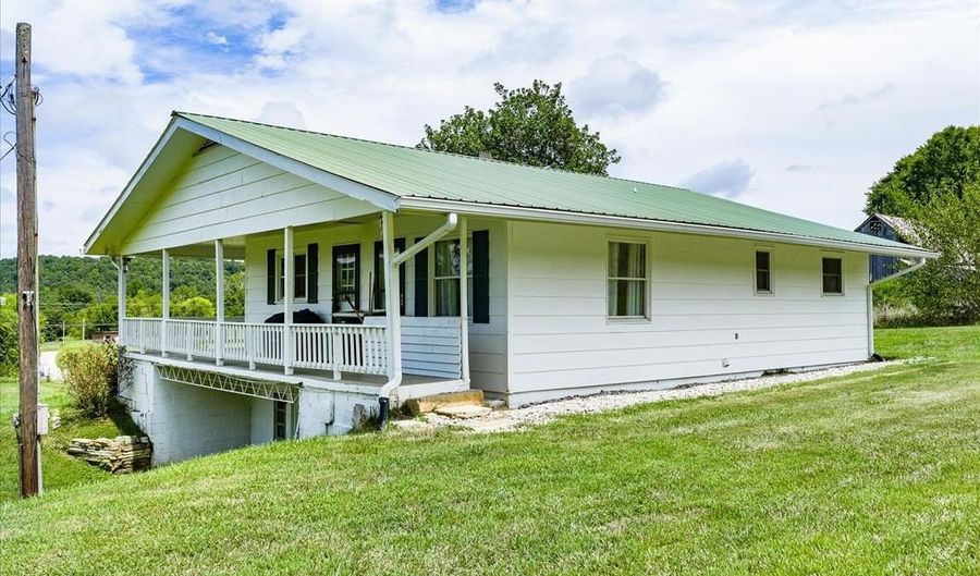 1980 Jamestown Hwy, Alpine, TN 38543 - 2 Beds, 1 Bath