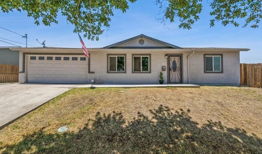 506 Broadview St, Spring Valley, CA 91977 - 4 Beds, 3 Bath
