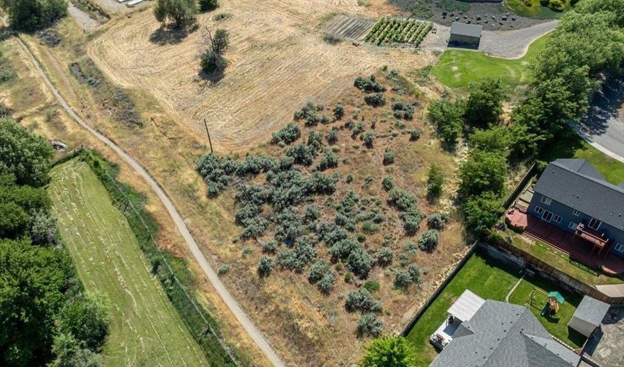 Lot 3 Block 7 Legion Heights # 2, Benton City, WA 99320 - 0 Beds, 0 Bath
