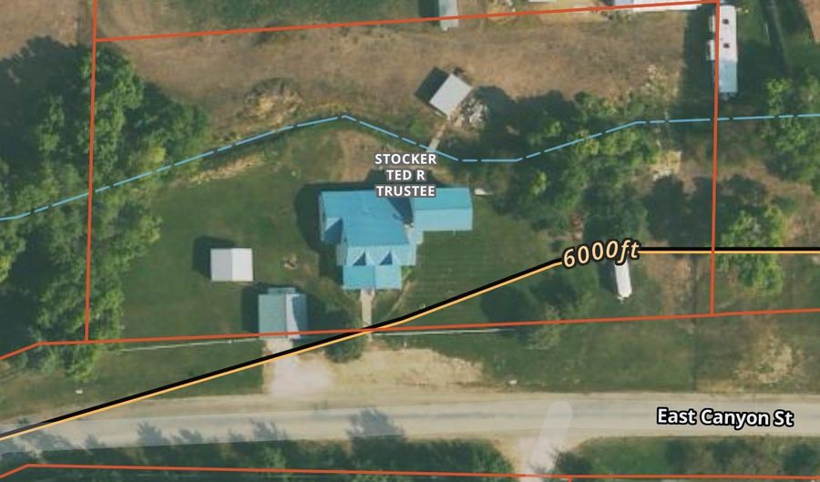 400 W Cyn, Bloomington, ID 83223 - 5 Beds, 2 Bath