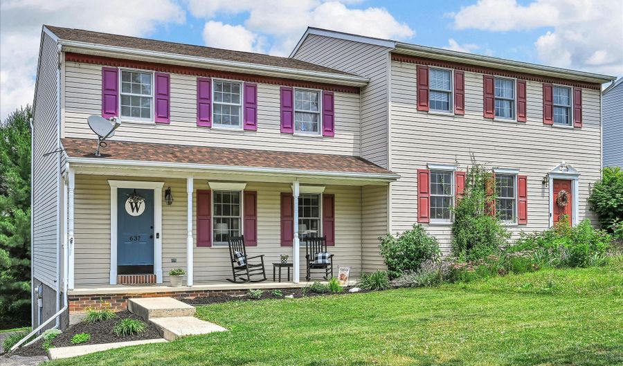 637 FULTON St, Akron, PA 17501 - 3 Beds, 2 Bath