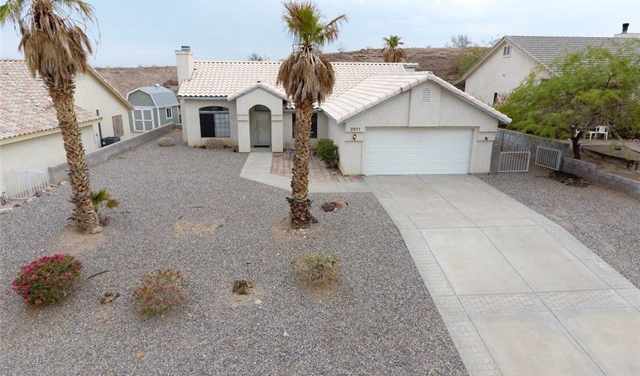 2511 McCormick Blvd, Bullhead City, AZ 86429 - 3 Beds, 2 Bath