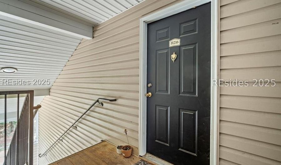 50 Pebble Beach Cv H216, Bluffton, SC 29910 - 1 Beds, 1 Bath