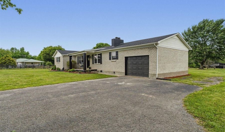 3471 H E Johnson Rd, Alvaton, KY 42122 - 3 Beds, null Bath