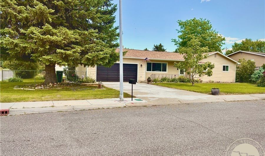1941 Columbine Dr, Billings, MT 59105 - 3 Beds, 2 Bath