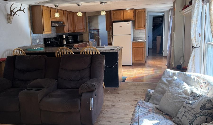 90 Sunset Cir, Campton, NH 03223 - 2 Beds, 2 Bath