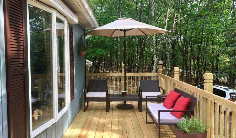 56 Winding Way, Albrightsville, PA 18210 - 3 Beds, 2 Bath