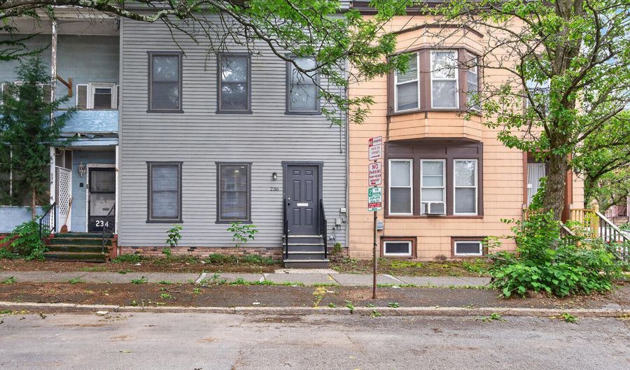 236 Elm St, Albany, NY 12202 - 2 Beds, 2 Bath