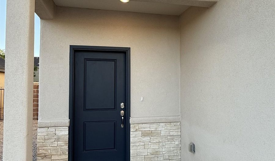 235 Kyle Rd, Alamogordo, NM 88310 - 3 Beds, 3 Bath