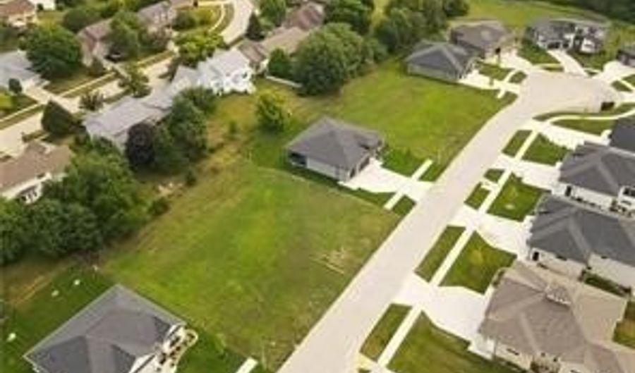 2205 14th St SW, Altoona, IA 50009 - 0 Beds, 0 Bath