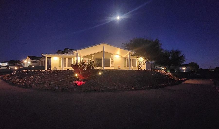 3380 Ridge View Ave, Bullhead City, AZ 86429 - 3 Beds, 2 Bath