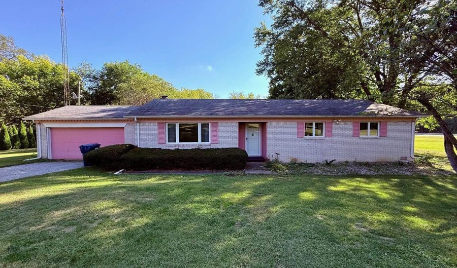 413 E Shawnee Ln, Attica, IN 47918 - 3 Beds, 2 Bath