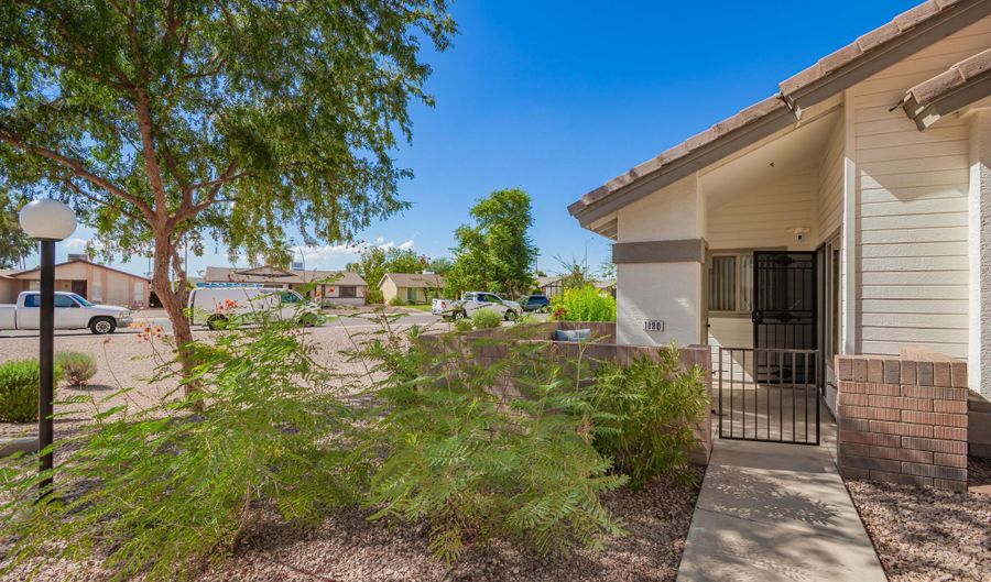 2201 N COMANCHE Dr 1080, Chandler, AZ 85224 - 2 Beds, 2 Bath