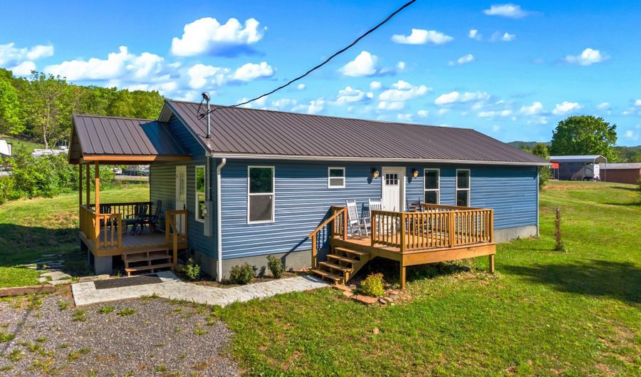 665 Rocky Summit Rd, Bean Station, TN 37708 - 3 Beds, 2 Bath